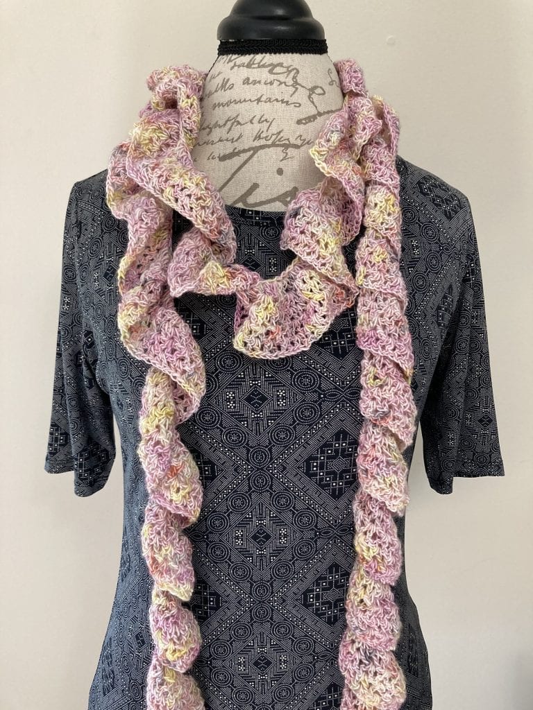 pink crochet ruffle scarf