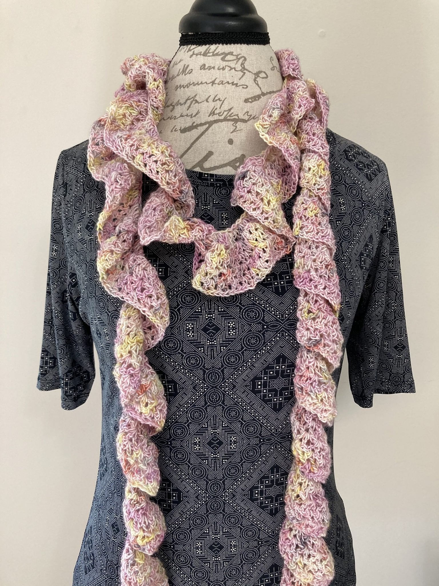 Lovely & Easy Ruffle Scarf Crochet Pattern Simply Hooked by